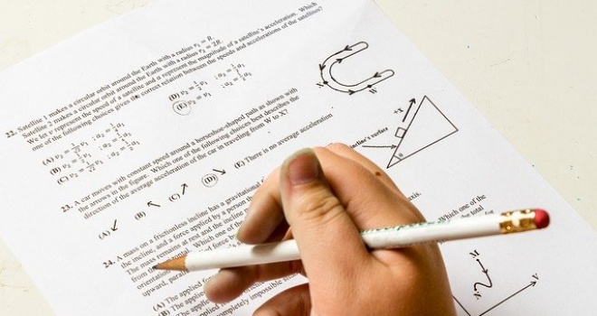 Tổng hợp đề thi môn vi điều khiển